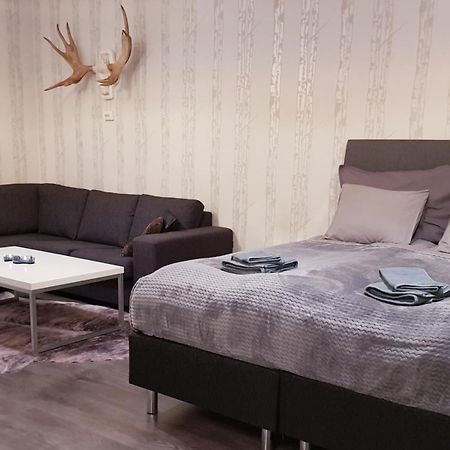Vartiomaja - Beautiful Apartment Near Arktikum Рованиеми Экстерьер фото